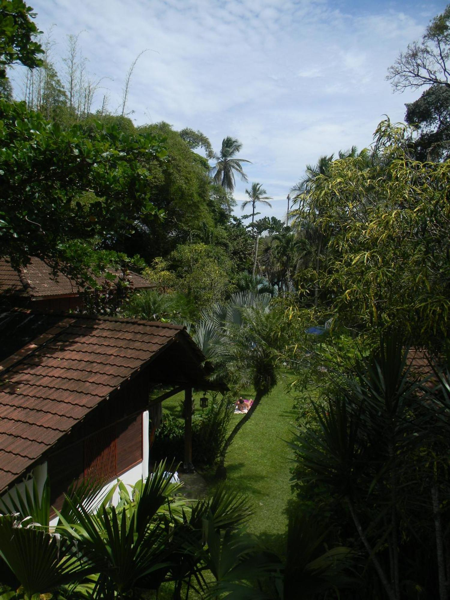 Chalet Cabinas Hibiscus Cahuita Exterior foto