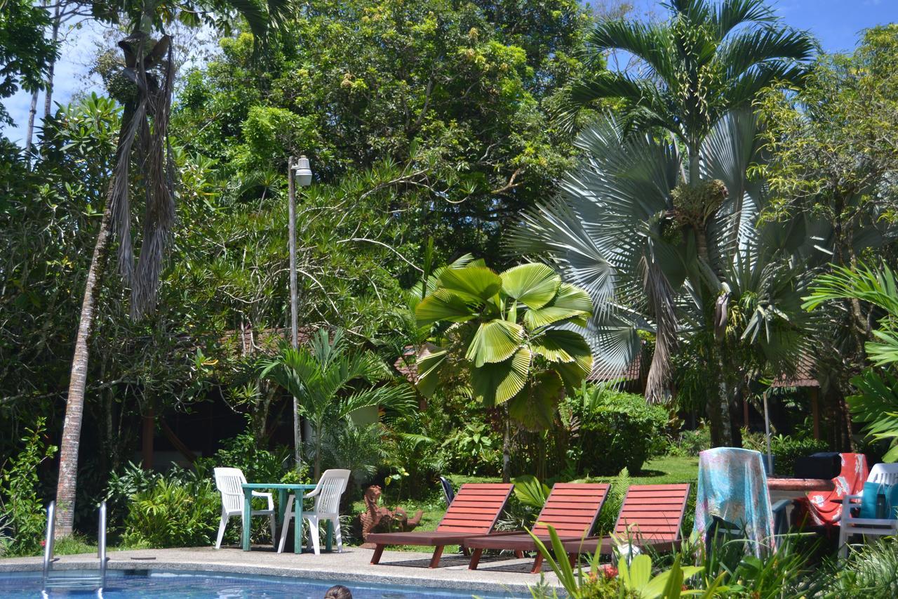 Chalet Cabinas Hibiscus Cahuita Exterior foto