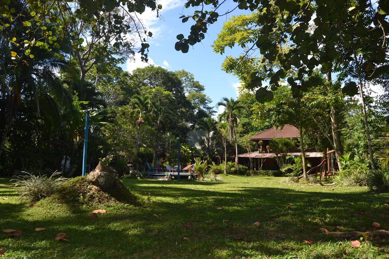 Chalet Cabinas Hibiscus Cahuita Exterior foto