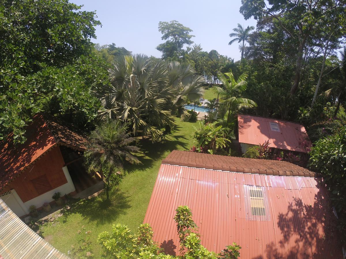 Chalet Cabinas Hibiscus Cahuita Exterior foto